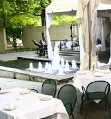 Baltimore Fishbowl | The Best Places to Drink Outside in Baltimore