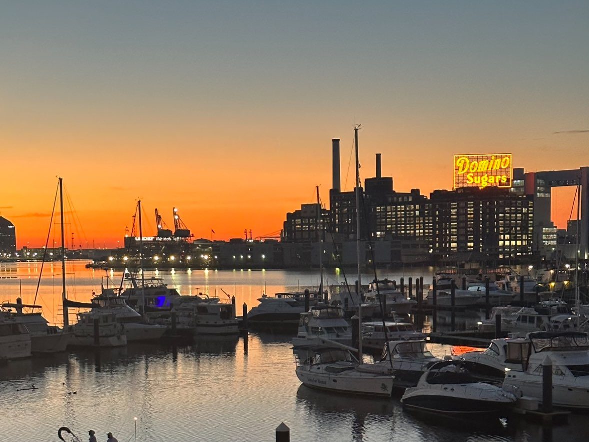 Baltimore Fishbowl | Hiltion wokers union seek deal