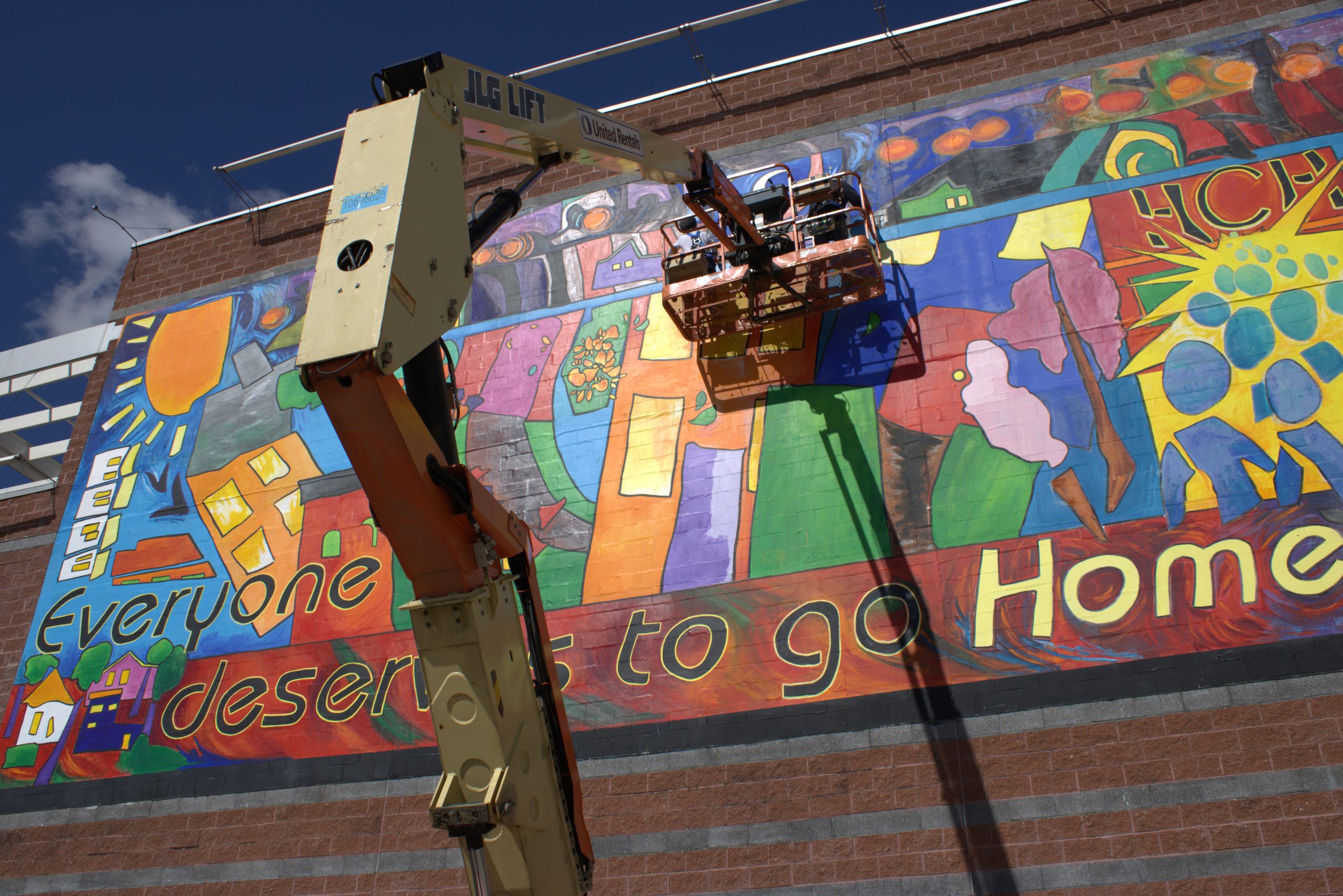 Baltimore Fishbowl | The Healthcare for the Homeless mural is getting ...