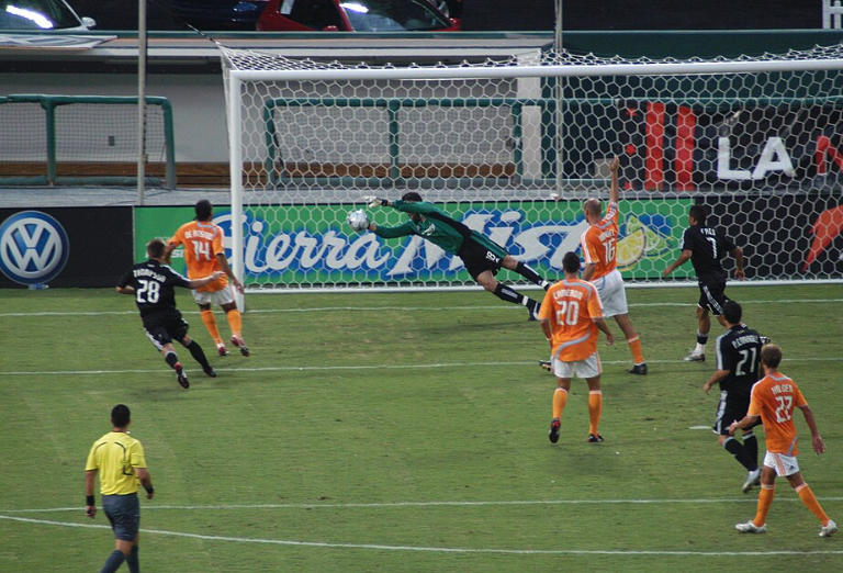 Going to the DC United game at M&T Bank Stadium? Avoid traffic fouls, know your lane (closures!)