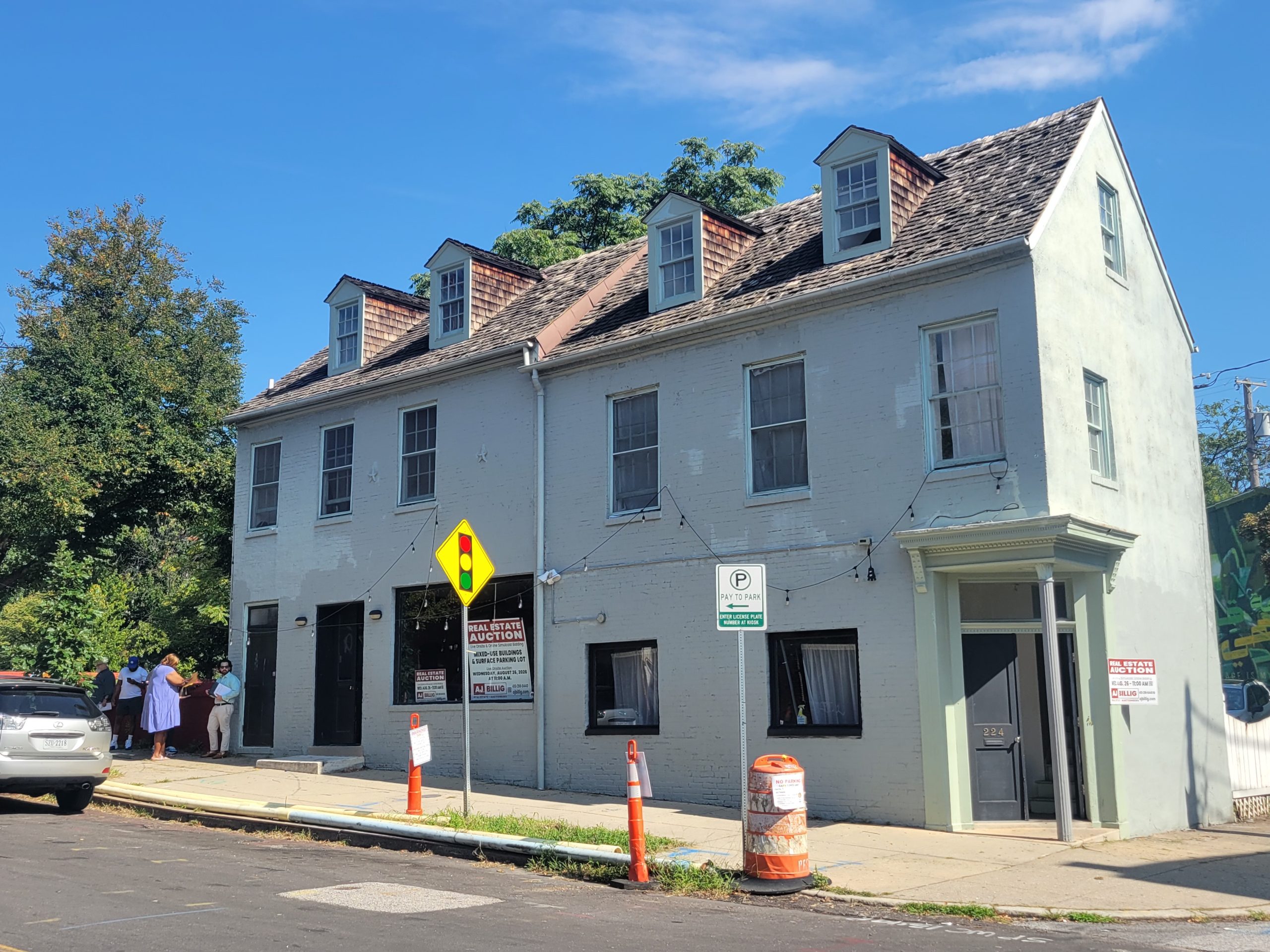 Commercial property in Mount Vernon sells at auction for $280,900